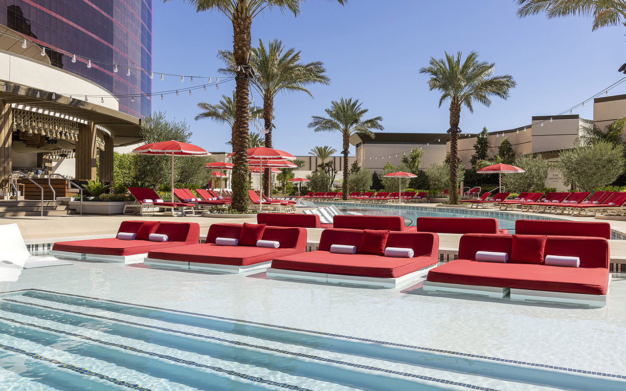 Daybed at Main Pool